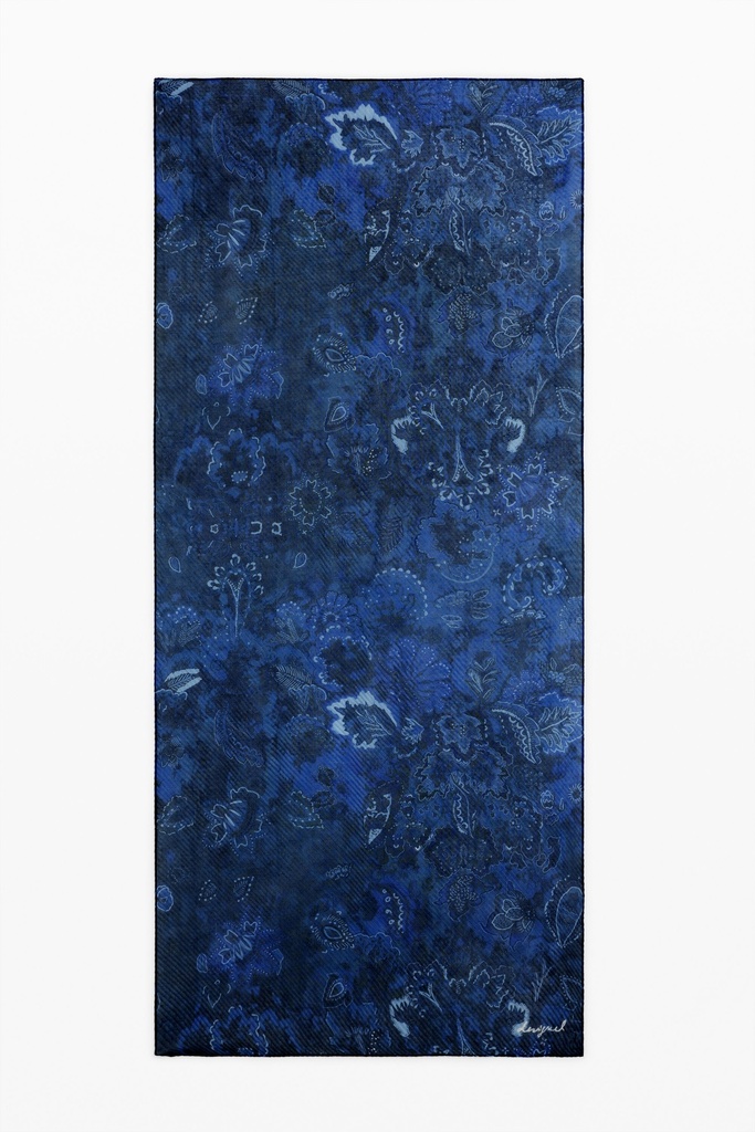 Pleated rectangular paisley scarf 