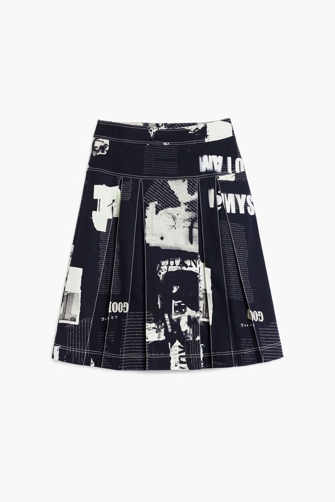 FAL_NEWSPP 2000 NEGRO