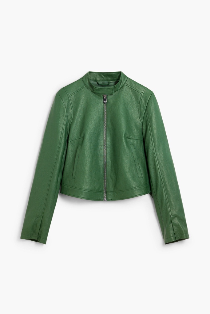 CHAQ_ARIEL 4129 GREEN GABLES