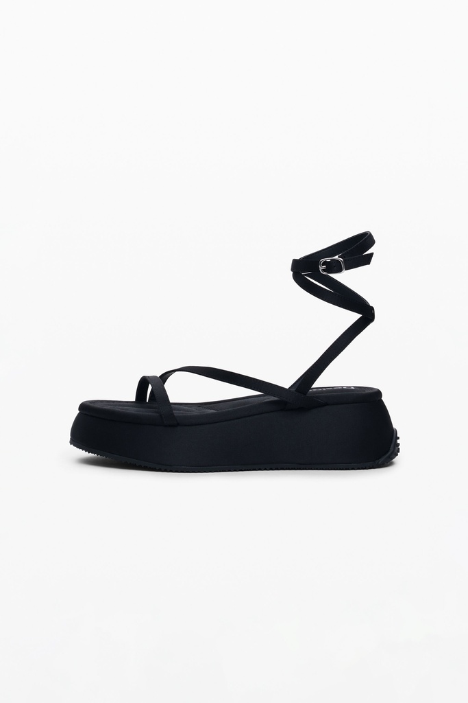 RETRO_SANDAL_MULTISTRAPS 2000 NEGRO
